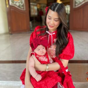 Matika Arthakornsiripho Instagram - “ตรุษจีนปีนี้ขอให้ทุกคนเต็มไปด้วยความโชคดี ความสุข และความสำเร็จในทุกๆ ด้าน! เฮงๆ รวยๆ ไปด้วยกันนะคะ 🧧🎉