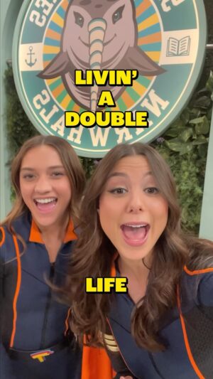 Maya Le Clark Instagram - The Thundermans theme song ALWAYS got us up and dancing!

Catch The Thundermans: Undercover with your friends, kids, superheroes pals, everyone TONIGHT at 7p/6c only on @nickelodeon