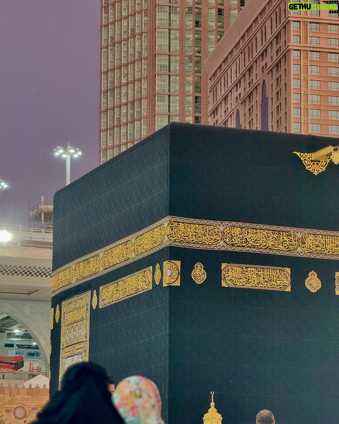 Meerub Ali - 163.4K Likes - Jummah Mubarak. 🤍🤲🏻