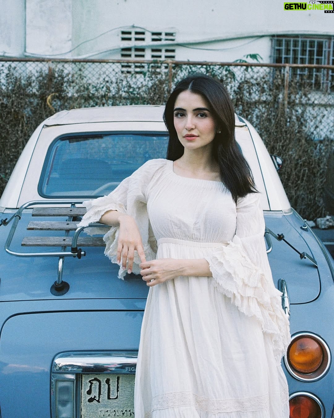 Meerub Ali - 133.7K Likes - fairytale in a film
stylist: @aarindanoor
photo: @a2m.film_