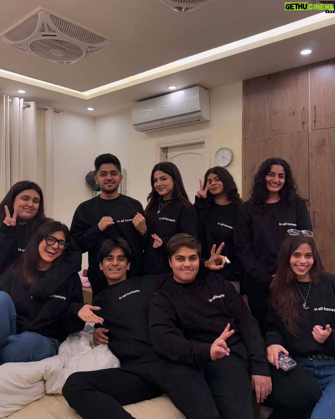 Meerub Ali - 133K Likes - my mom threw me the cutest birthday surprise
ps my friends surprised me by wearing sweatshirts with a phrase i use a lot
pps happy birthday @zawairali i love u