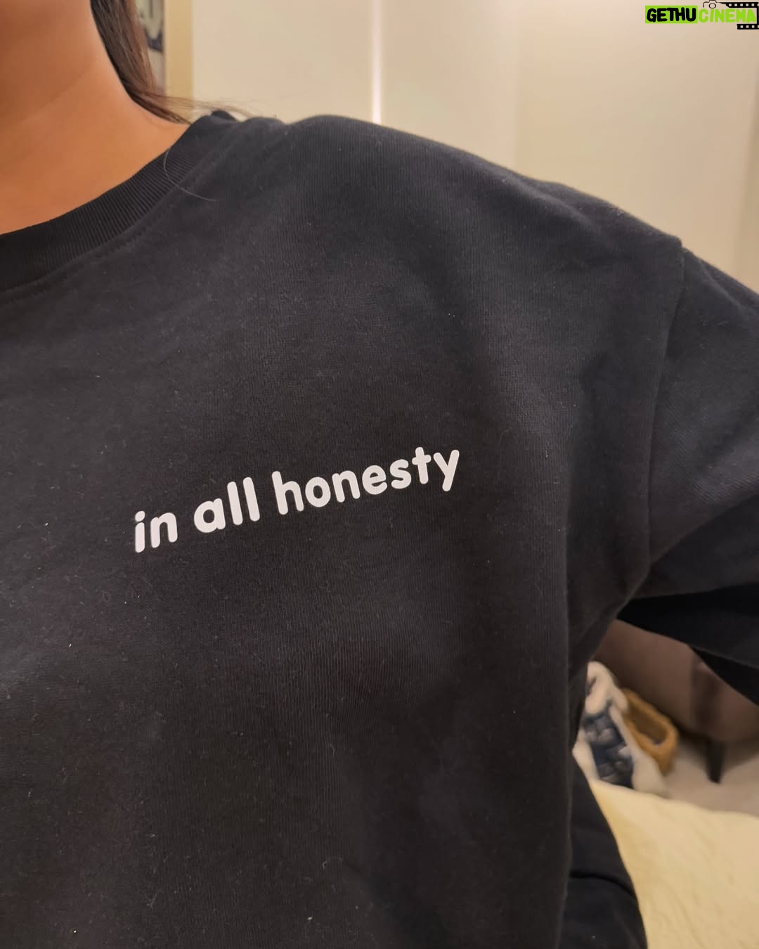 Meerub Ali - 133K Likes - my mom threw me the cutest birthday surprise
ps my friends surprised me by wearing sweatshirts with a phrase i use a lot
pps happy birthday @zawairali i love u