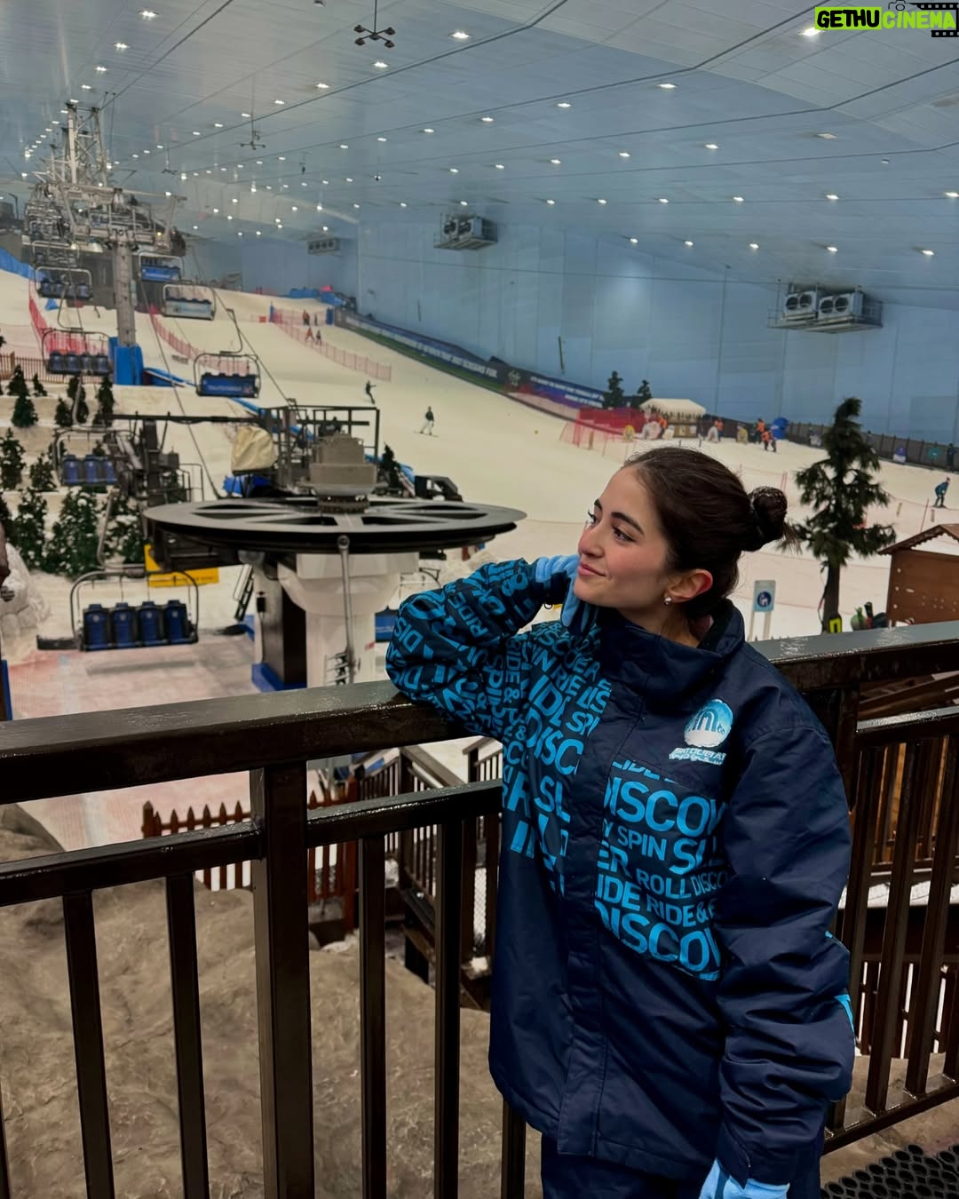 Meerub Ali - 115.2K Likes - Exploring the best of Dubai! 🕌 From savoring global flavours at Time Out Market, hitting the slopes at Ski Dubai, to diving into the underwater wonders at Dubai Aquarium—this city never ceases to amaze! 🌟
#DubaiAdventures #TravelDiaries #TimeoutMarket #SkiDubai #DubaiAquarium #visitdubai