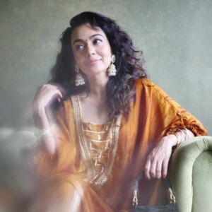 Meghana Kaushik Instagram - MUSTA(RD)NA ISHQ 💛💫💛
.
.
.
LOVE THESE RAW PORTRAITS WITH MY CURLS BEING BOUNCY FOR A CHANGE & WEARING ONE OF THE MOST COMFY INDIAN OUTFITS EVER 😍 

I LOVE THIS LOOK. DO YOU ?? 
🫶✨️🤗 WRITE IT IN THE COMMENTS BELOW 
.
.
Portraits by @thebigbearg 🫶🤌
.
KAFTAN by @labelmuslin 
Bag @3.10byguggi 
.
.
.
.
#indianwear #kaftan #meghanakaushik #artistsoninstagram #actor #contentcreator #fyp #explore #explorepage #raw #untouched #portraitphotography #portrait #curlyhair #curlyhairgirl #curls #bollywood #sanjayleelabhansali #sanjayleelabhansalifilms