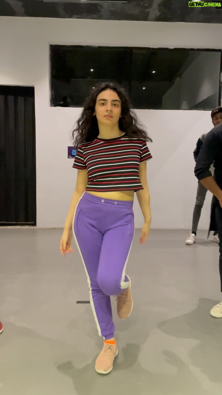 Mehar Bano - 15K Likes - From the archives. Idk maybe 3 years ago. Excuse my expressionless face, we’d been rehearsing for quite some time before we decided to record this so we could remember the choreography. It was not meant to be seen by the public but everyone knows how intensely brave I am 😛 So here we are.