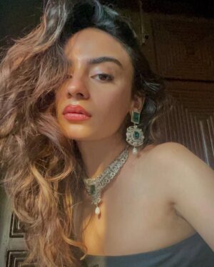 Mehar Bano Instagram - @zaheenkamran