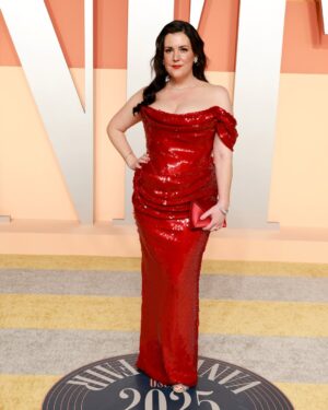 Melanie Lynskey Instagram - Some nights really feel like a fairytale and last night at the #vanityfairoscarparty was one of them. Huge thanks to @vanityfair and @radhikajones for inviting us. 
And THANK YOU to @csiriano for the dress of my dreams- Christian your generosity, talent, and commitment to making a woman look and feel as beautiful as possible never fails to astonish me. I am so grateful. 
Thank you @martinkatzjewels for these beautiful diamonds!! I am so lucky to get to play princess for a night. We love you @periellenb. 
Absolute dream team @misha_rudolph_stylist planning this look to perfection and my angels @marcusrfrancis and @stephensollitto going above and beyond to make this night so special for me and making me feel so pretty. @nailsbyshige this manicure is so beautiful I started wearing gloves to do the dishes to protect it!! 
Thankyou so much to the wonderful @aimeecarpenter17 for this perfect @tylerellisofficial bag. 
Look at this dreamboat I’m married to in his beautiful @gucci tuxedo and @martinkatzjewels cufflinks. Dring you’re so fun!! Thank you for carrying my sneakers and then carrying my heels when I changed into said sneakers. 
Such a fun night seeing friends and eating the world’s best pizza courtesy of @evanfunke and now I’m about to have a lovely nap with Mark R. I’m the luckiest person in the world. @gettyentertainment #vfoscars