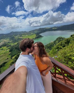 Mia Rose Instagram - #tb to the most special weekend, where we found out we were pregnant! Just to think that we’re about to meet him any day now 😍💫❤️ #happykids #grateful