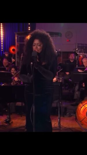 Mica Paris Instagram - World Premier of the brand new ‘Heaven’, Live from the Radio 2 Piano Room with the BBC Concert Orchestra.

Watch more on BBC iPlayer 💋

Written by @officialgarybarlow