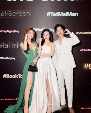 Midu Instagram - Hội chị em tụ họp trong đêm vinh danh Tiktok Awards 

Photo Nguyen Duc Anh
Make up Ngọc Tâm MK
Trợ lý Hà Lưu
Cám ơn bé Tạ Thuỳ Tiên với chiếc váy may gấp phút chót mà thật ưng ý 🥰