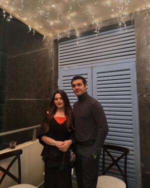 Minal Khan Instagram - What a beautiful winter night with awesome food and great company 🫶🏻

Thankyou Saboor & Saman for last night 🥂❤️