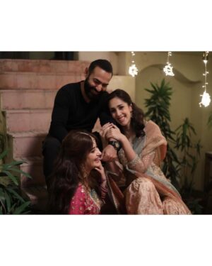 Mira Sethi Instagram - 👋🏾 goobye twunny twunny 2