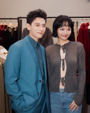 Miu Le Instagram - Chúc mừng thương hiệu Ý SISLEY @sisley_vietnam khai trương cửa hàng thứ 3. Cửa hàng mới đẹp và hoành tráng, 10 đỉm. Tất cả đều trưng bày những thiết kế mới nhất trong bộ sưu tập thu đông. Cảm ơn SISLEY vì buổi tối tuyệt vời. Ai mê thời trang Ý có vibe giống vậy thì phải ghé SISLEY ngay nheng💞💞💞

#SISLEY #SISLEYITALY #ITALY