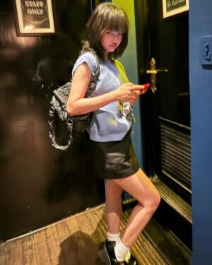 Miu Le Instagram - có người nói mình nhiều lời , buồn , 🤐