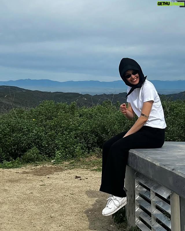 Miu Le - 3 Likes - 🌼🌼🌼🌼🌼🌼