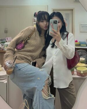 Miu Le Instagram - hột gà vữa chiều mưa cùng với @avi_kimanh