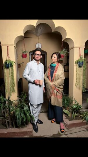 Mizna Waqas Instagram - Guess what ?????
@thesaleemmairaj 
@greenentertainment.official