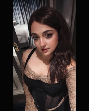 Monali Thakur Instagram - After long! Selfie time..🤍.. Beautiful #chandigarh ..
.
.
#monali #monalithakur #monalithakurlive #indiadiaries #concert