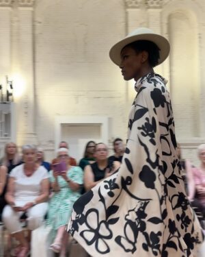 Monique Coleman Instagram - Looked like a cupcake, but left no crumbs  @melbfashionfestival 💕✨🇦🇺

HUGE thank you to @malcolmpaull for inviting me to my first #melbournefashionfestival and to @tulleaddict for dressing me & @shaunashauna_ 

The show was absolutely stunning & it was immensely refreshing to experience body diversity, age inclusion, and gender non confirming looks on the runway! I truly believe the world is more beautiful when we embrace the full spectrum of our humanity and celebrate each other’s creativity!