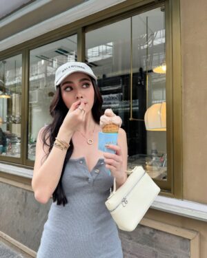 Mookda Narinrak Instagram - 🍦😋