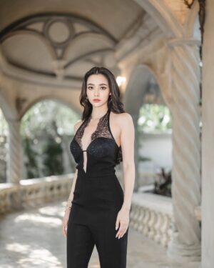 Mookda Narinrak Instagram - 🖤