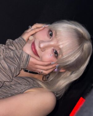 Moon Sua Instagram - 香港多谢💜