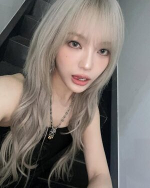 Moon Sua Instagram - 🩶