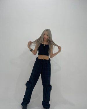 Moon Sua Instagram - 🩶