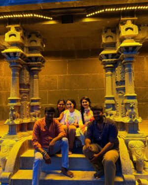 Mounika Dev Instagram - Hara hara Mahadev shambo shankara 🕉️

#keesaragutta #mahadhivarathri2025 #shiva #devotional