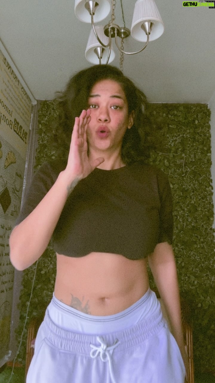 Mumaith Khan - 15.6K Likes - The greatest thing in the world is to know how to belong to oneself.— MICHEL DE MONTAIGNE😇
#selfrespect #selflove #selfcare #love #selfworth #loveyourself #motivation #selfconfidence #quotes #positivevibes #motivationalquotes #instagram #mentalhealth #healing #inspiration #instagood #respect #selflovequotes #life #mindset #selfawareness #selfesteem #confidence #happiness #attitude #positivity #fitness #boundaries #inspirationalquotes #selflovejourney 💖🌸😘