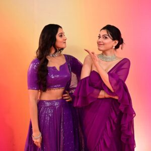Munira Kudrati Instagram - Jab onscreen dushmane Offscreen mile 😅💞
📸 : @lightnshadow_portraits