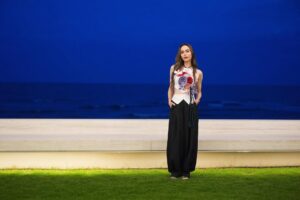 Myria Benedetti Instagram - 🌟🌕💐🤍🌊🎼🌅🌌🎊🌻