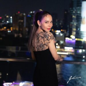 Myria Benedetti Instagram - นัทขอขอบคุณทุกความรัก ความเมตตา ที่ส่งกำลังใจมาให้นัทในทุกช่องทางนะคะ 🤍🙏🏻และขอขอบคุณพี่น้องสื่อมวลชน แฟนคลับ ทุกท่านอีกครั้ง love you ka 🥰🫶🏻🤍🙏🏻

#MJCCineAsiaNight24