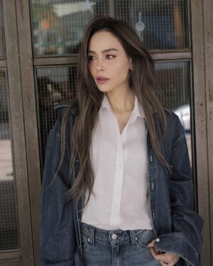 Myria Benedetti Instagram - 💐🦋 Have a nice Sunday 💐💙