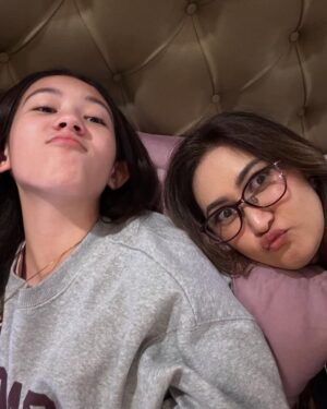 Nafa Urbach Instagram - To my one and only @mikhaela.lee  HAPPY BIRTHDAY NAKK ….. bahagia sehat panjang umurnya , panjang imannya , panjang berkatnya ……. I love u so much mikii booo mamii love miki always selamanya 👑👑👑🎂🎂🎂🎂