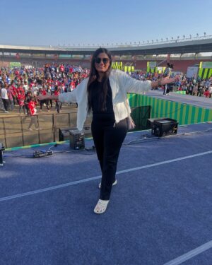 Naini Jain Instagram - February dump 🎯 Saal ke do mahine nikal chuke hai dost ab action me aajao aur mehnat karo apne goals ke liye🥁🫶

#pictureoftheday #weekendtime #smilemore #workhard #stayhealthy #tbt