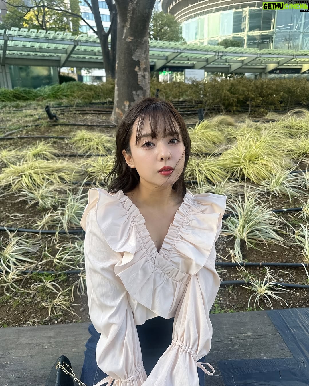 Nana Yamada - 6.5K Likes - 春服🌸✨
オフショルにもできるトップス☺️♡
@chico__official___
オフショルだいすき...!
この春たくさん着られそうで嬉しい🌸
#chico #オフショルブラウス #gifted