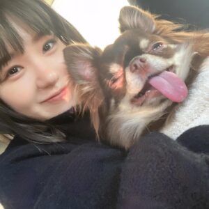 Nao Instagram - .
20代最後にお休みをいただいて一人韓国旅行へ

サイネージに作品を流して迎えてくれた優しい皮膚科のスタッフさん
happy birthdayと見間違えて買った100日記念の風船
こっそり一人でろうそくをさして食べた朝のフレンチトースト
沢山遊んでくれた韓国のお友達のみんな
滞在中に日本から来てくれた大切な人達

そして「東京サラダボウル」で出会った
@balmingtiger の皆さん

大好きな人たちと過ごせた最高の思い出です。

支えてくれた家族と、20代の私と過ごしてくれた全ての人、
いろんなことを諦めずに踏ん張ってくれた20代の私
そして応援してくださった皆さま、本当にありがとうございました。

明日は、ささやかなお知らせがあります。
おやすみなさい😌