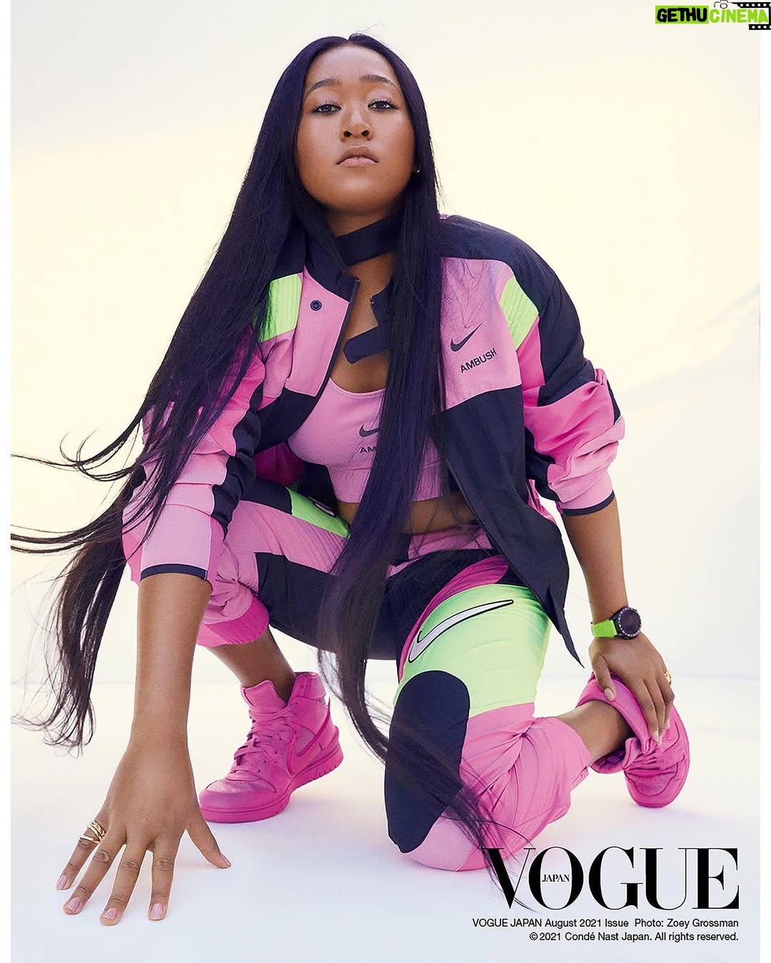 Naomi Osaka - 569.6K Likes - Hi guys. Popping out to post this @voguejapan cover, hope you’re all doing well and staying safe 🧡💚
