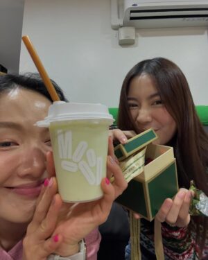 Narikun Ketprapakorn Instagram - เดือนหนึ่งผ่านไป แต่เธอยังเป็นที่หนึ่งในใจเสมอมา