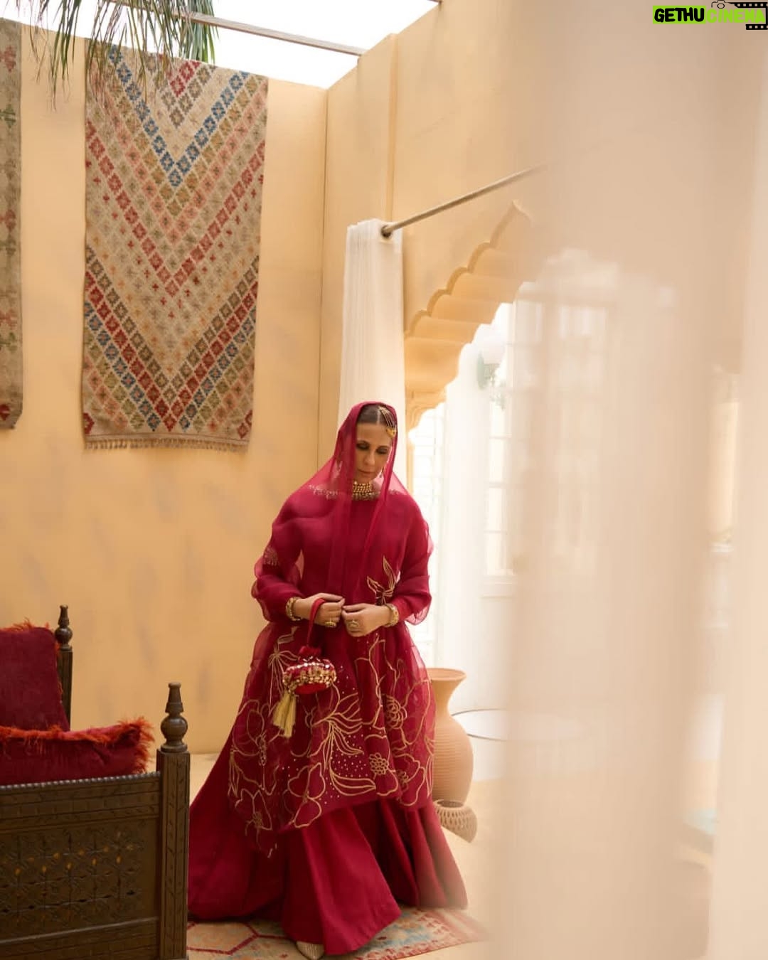 Nausheen Shah - 4.2K Likes - @mariamstudiopk much awaited luxury Pret wedding formals “22” is clearly not to be missed.
This exquisite collection in beautiful royal palette & ethereal details is launching Soon!
.
@faizanmirphotography
@r_rabiarida