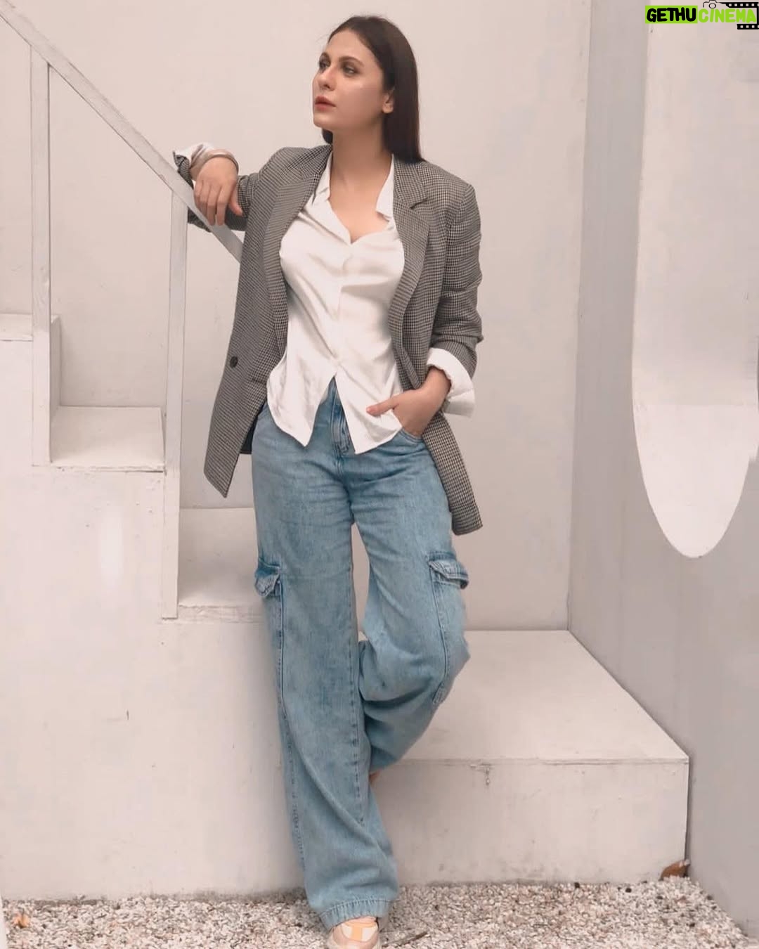Nausheen Shah - 4.1K Likes - Lahore! - Nausheen Shah.