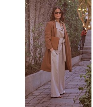 Nausheen Shah Instagram - “The more you praise and celebrate your life the more there is in life to celebrate”.
(Princess Diana)
.
#nausheenshah #karachi ✨