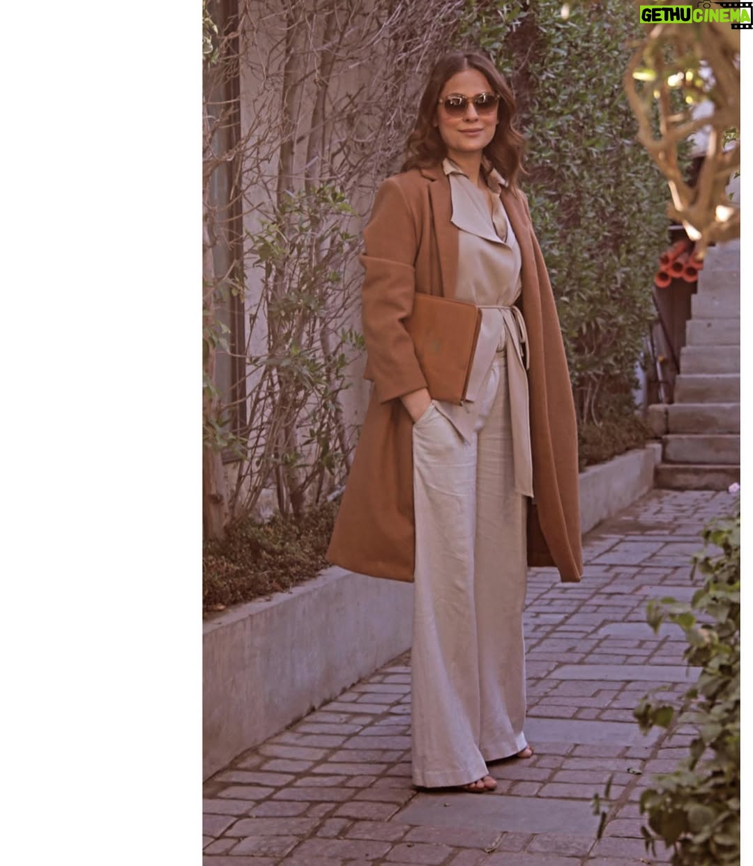 Nausheen Shah - 2.2K Likes - “The more you praise and celebrate your life the more there is in life to celebrate”.
(Princess Diana)
.
#nausheenshah #karachi ✨