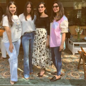 Nausheen Shah Instagram - Happy birthday @ninakashif💫🙌 
!
#ninakashif #mahirakhan #hareemfarooq #nausheenshah