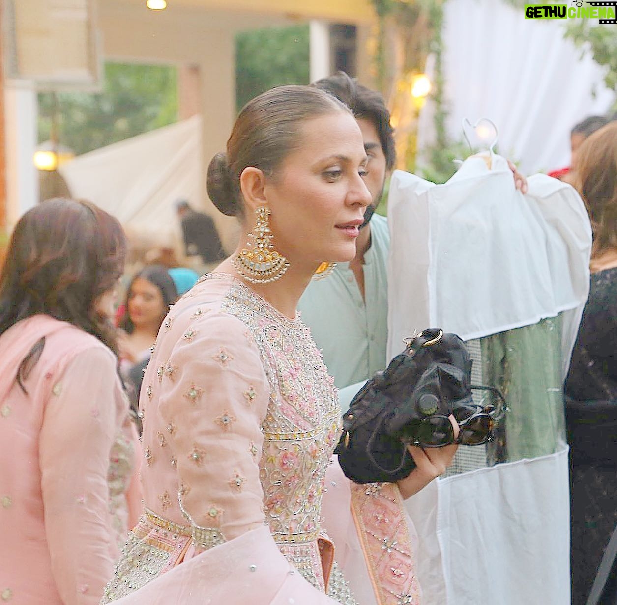 Nausheen Shah - 11K Likes - Zara, my love, You have always been a brave girl who has never been shy to stand for the truth and speak out for what’s right. You are one of the most strongest and resilient women I have known.
Many congratulations on your wedding. Farhan is a great guy and I am sure you two will spend your lifetime in happiness and in love.
Lots of love and duas for you both ❤️
@faran.tahir @ztareen
.
.
#lahore #wedding #mashallah #zara #happiness