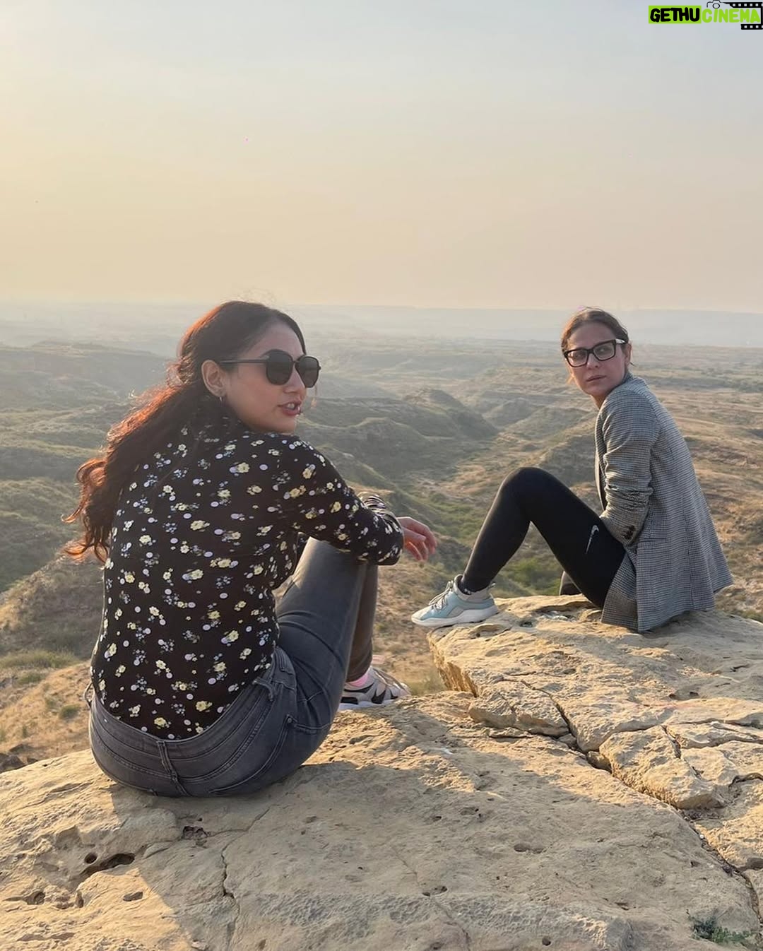 Nausheen Shah - 5.2K Likes - In my element 🧘♀️
.
.
#nausheenshah #youdoyou !!