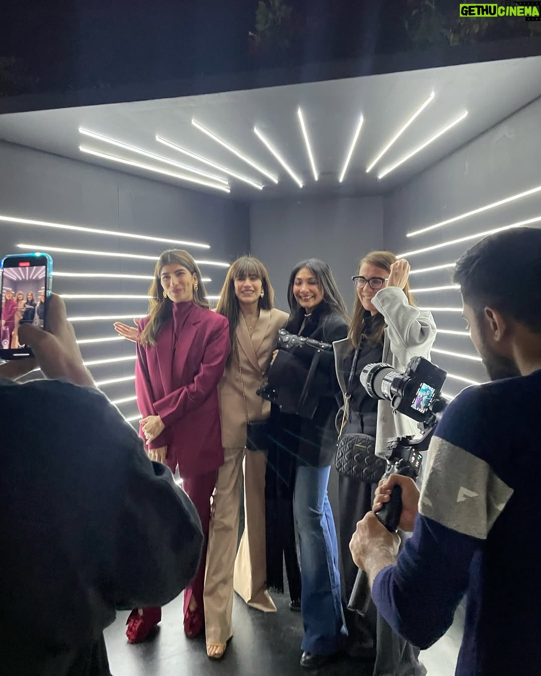 Nausheen Shah - 2.4K Likes - At the launch of #studiobysyra Congratulations @syrayousuf I am extremely proud of you 🤩🤲❤️
