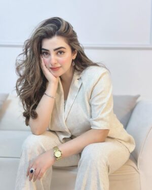 Nawal Saeed Instagram - - 🤍

@fourandcostore