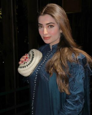 Nawal Saeed Instagram - - 💙

Wearing @husneara.pk 
Clutch @curatedstoreonline 
Heels @shopelegancia